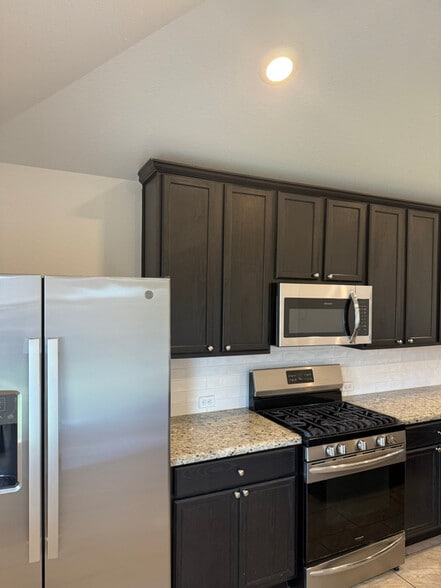 Building Photo - 3639 Arbor Trails Dr