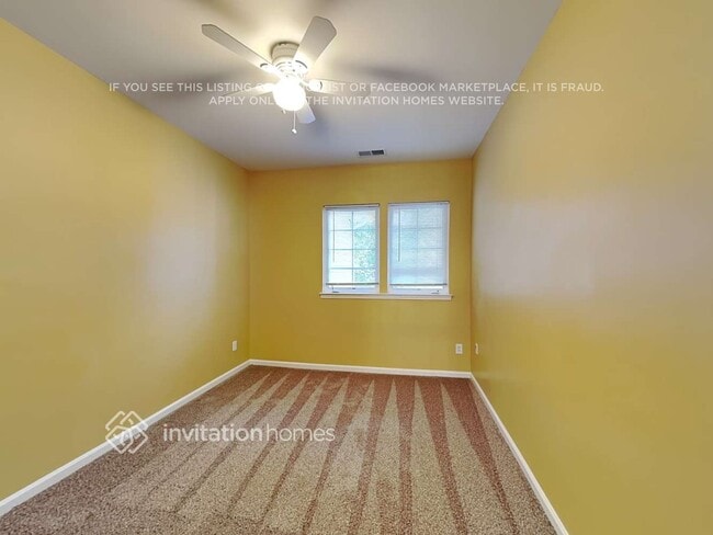 Building Photo - 10124 Rivendell Ln