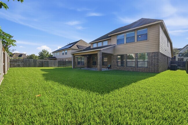 Building Photo - 5035 Crystal Bluff Ct
