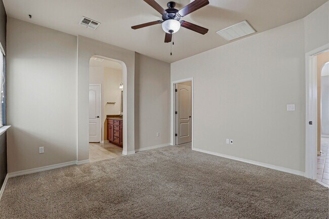 Building Photo - 14741 Bobby Joe Hill