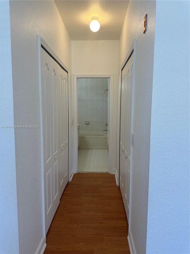 Building Photo - 4311 SW 160th Ave