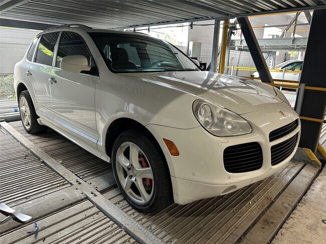 Building Photo - 2727 Houston Ave