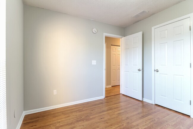 Building Photo - Spacious 3 Bedroom Home in Simpsonville, SC