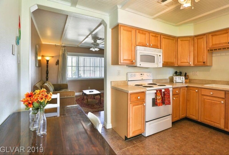 Building Photo - 19 Lowery St