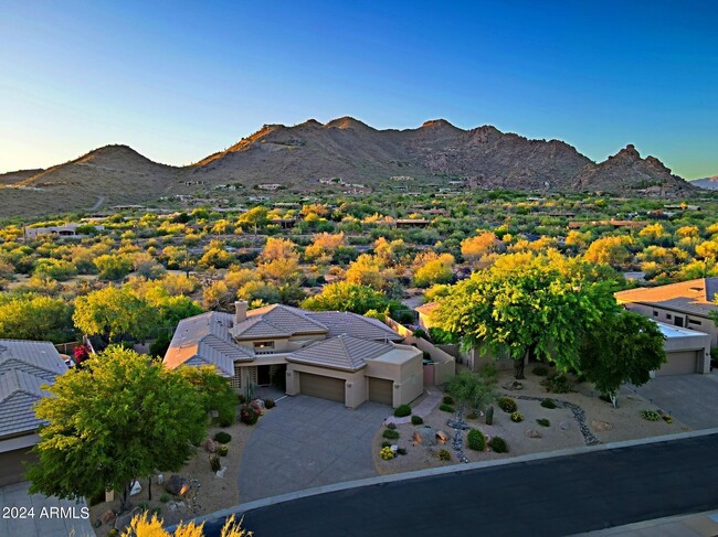 Building Photo - 6564 E Whispering Mesquite Trail