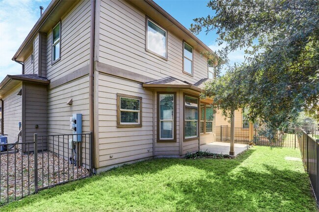 Building Photo - 12504 Ellen Ct