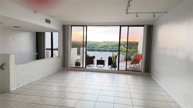 Building Photo - 456 Poinciana Island Dr