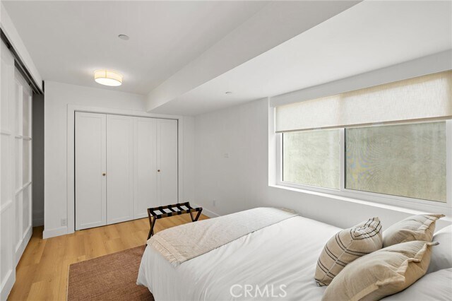 Building Photo - 1045 Gaviota Dr