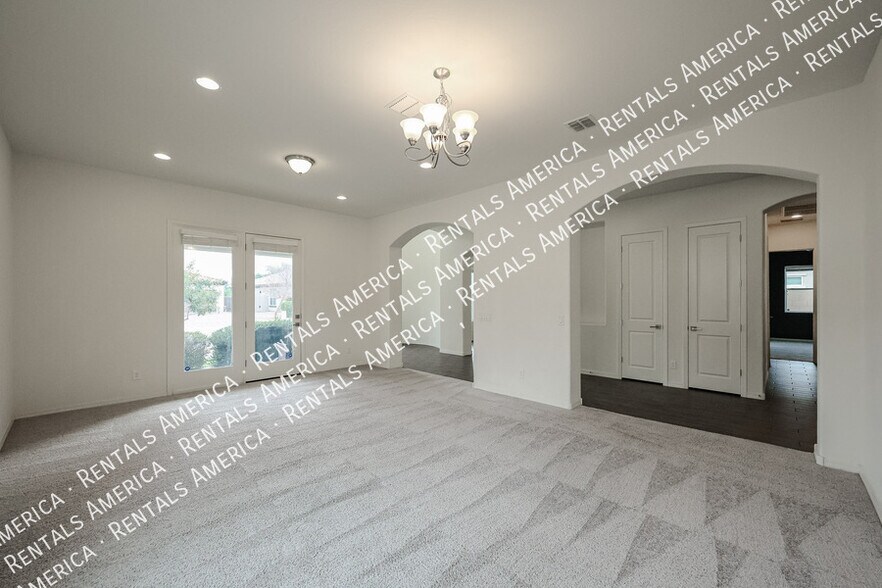 Building Photo - 22366 E Sentiero Dr