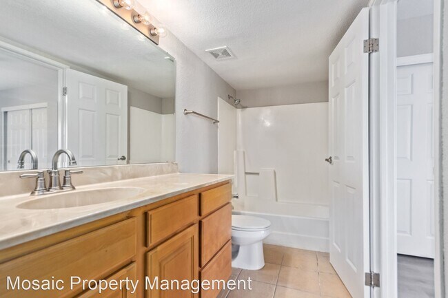 Building Photo - 2 br, 2 bath House - 330 S. Beck Avenue, #110
