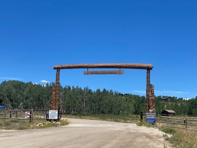 Building Photo - 470 Sheep Ridge Rd