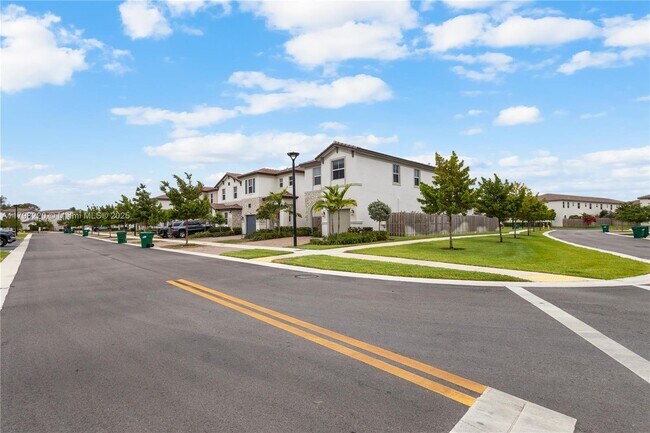 Building Photo - 2388 NW 130th Ter