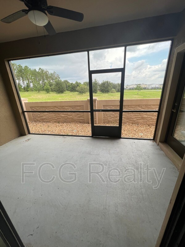 Building Photo - 1239 Long Cove Loop