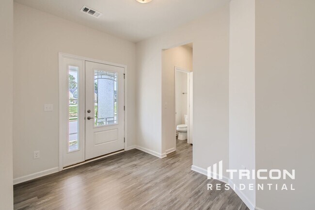 Building Photo - 1251 Summer Shade Dr