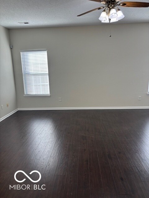 Building Photo - 15550 Outside Trail