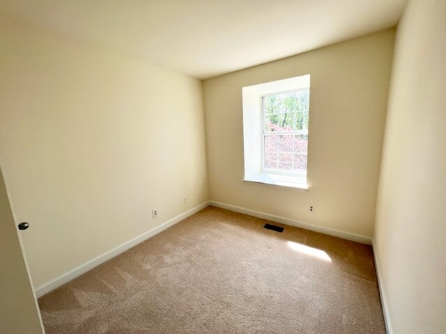 Building Photo - 14129 Yorkshire Woods Dr