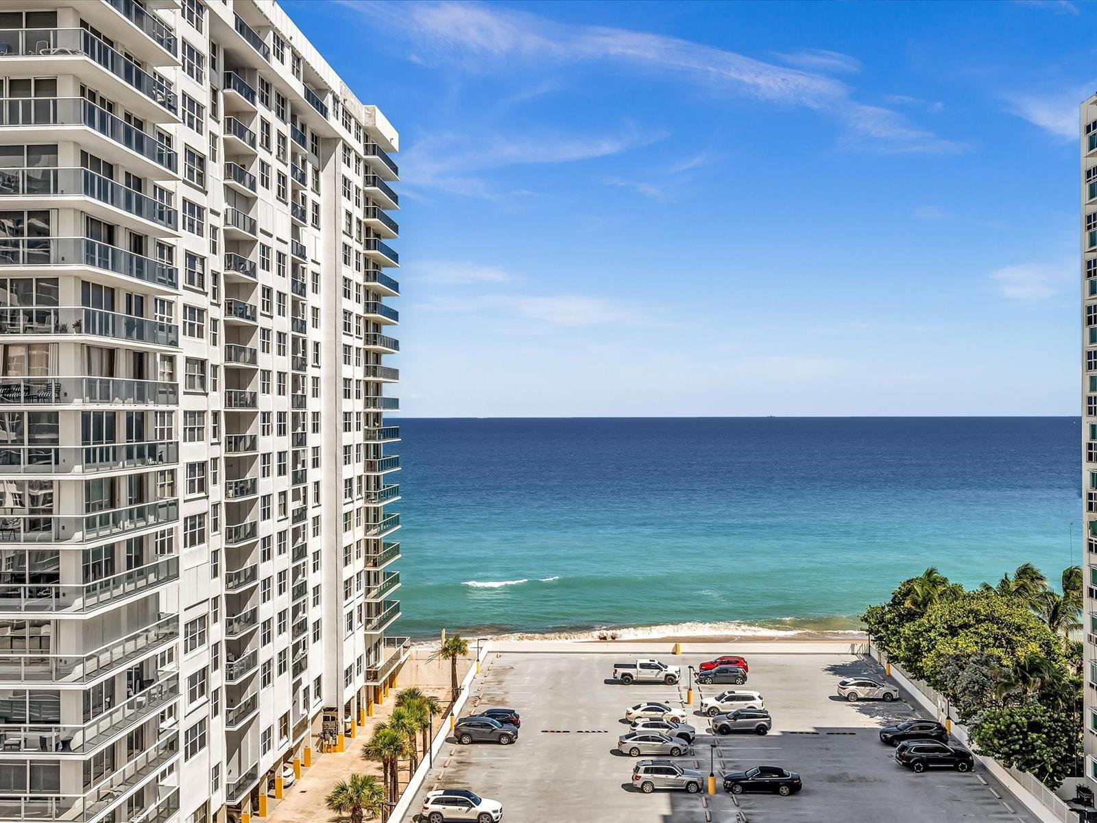 Building Photo - 3001 S Ocean Dr