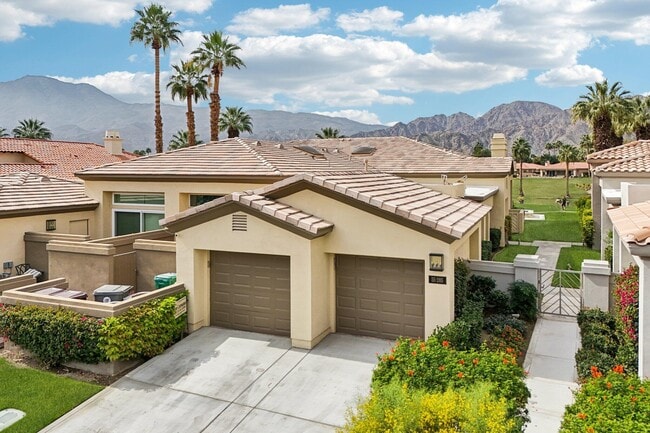 Building Photo - 55285 Laurel Valley