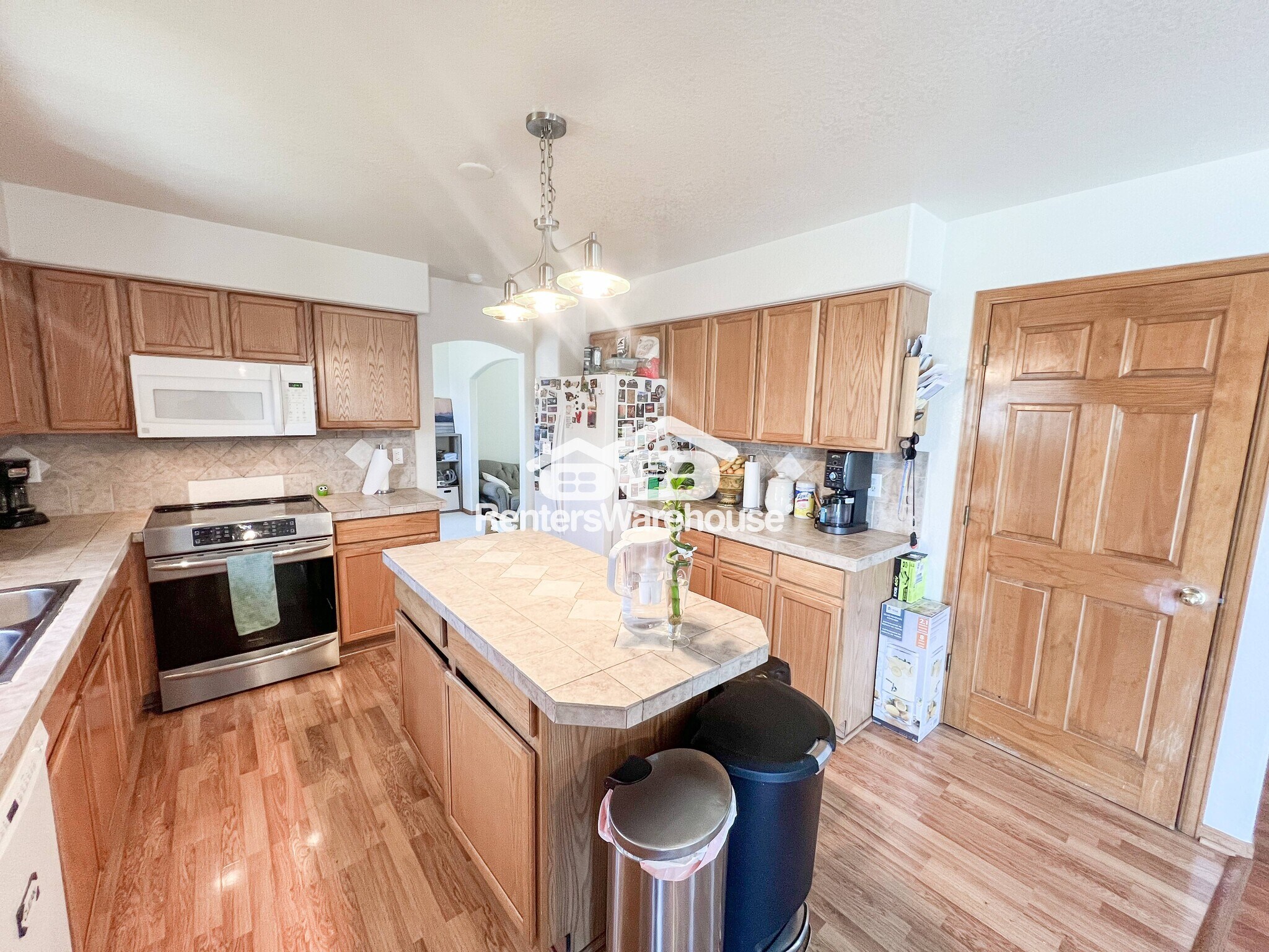 Building Photo - 4392 Deephaven Ct