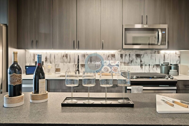 Building Photo - 190 N Ada St