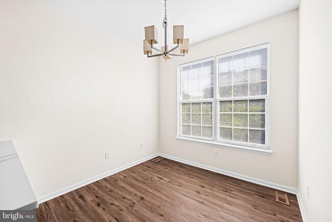 Building Photo - 2902 Jessica Ct