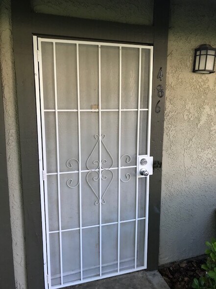 Building Photo - 486 Serento Cir