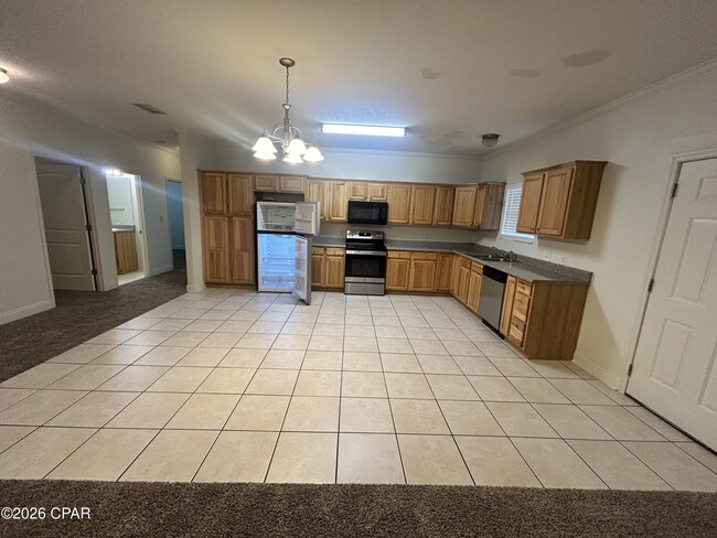 Building Photo - 8522 Freese Rd