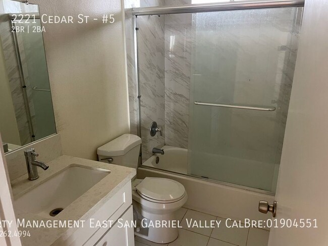 Building Photo - AFFORDABLE TWO BEDROOM CONDO IN PERFECT AL...