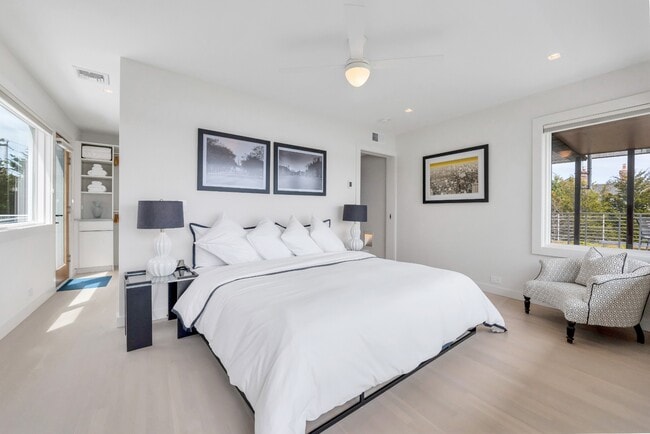 Building Photo - 54 Bay View Dr E