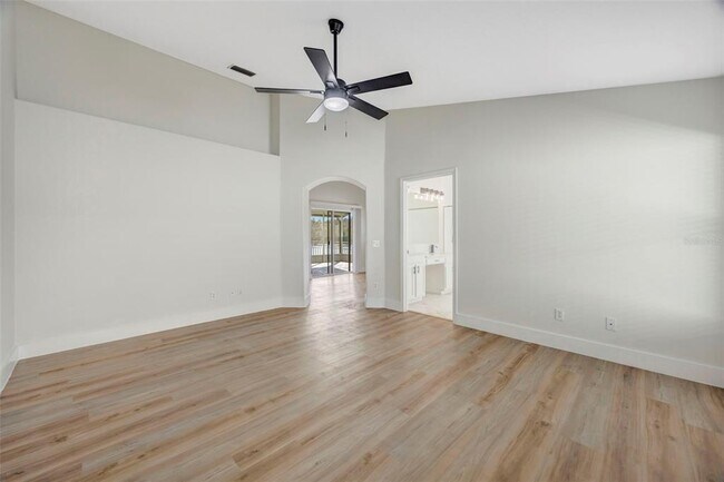 Building Photo - 19026 Fishermans Bend Dr