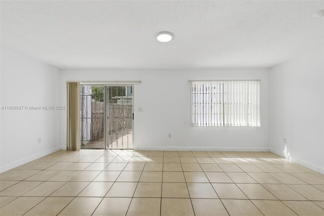 Building Photo - 624 NW 11th St