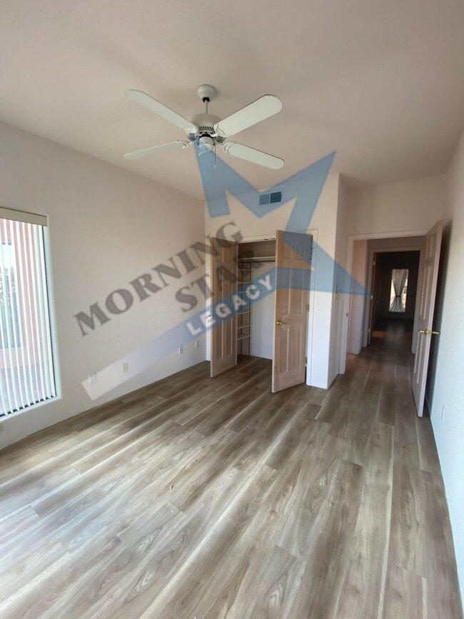 Building Photo - VIEWS!!  Spacious home in Picacho Hills!