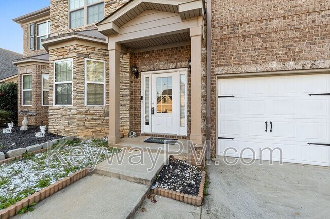 Building Photo - 1023 Iris Glen Dr