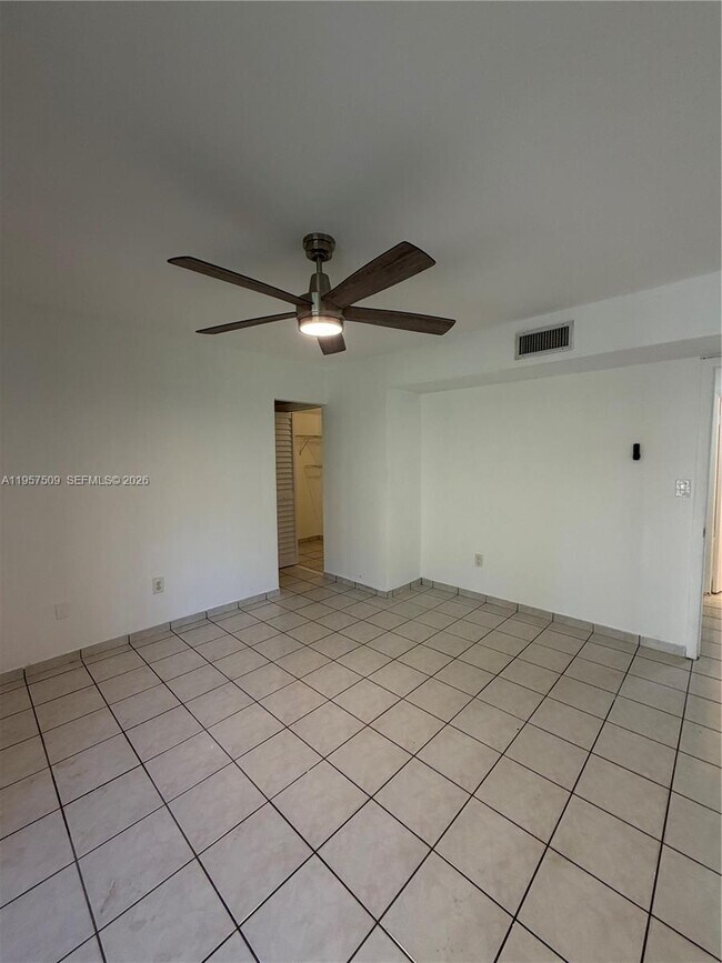 Building Photo - 8401 SW 107th Ave