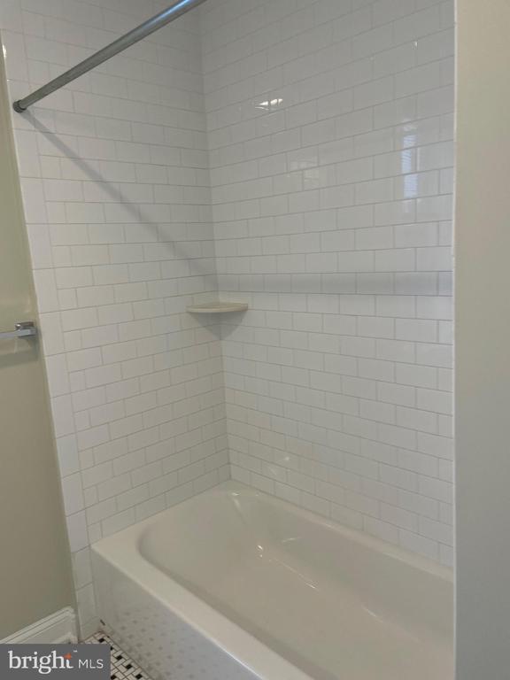 Building Photo - 505 Cooper St