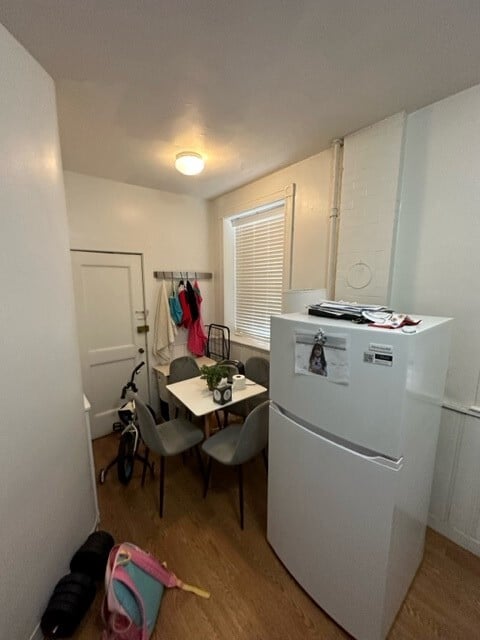 Building Photo - 1563 Beacon St