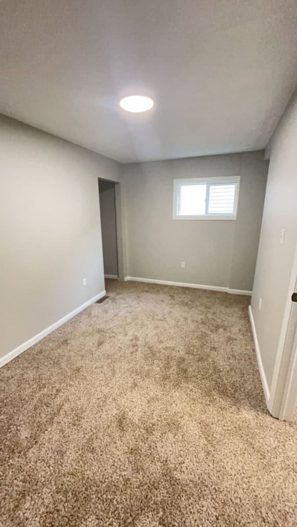 Building Photo - Spacious Newly Renovated 4 Bed 2 Full Bath Home Located Near Downtown!