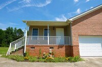 Building Photo - 129 River Oaks Cir
