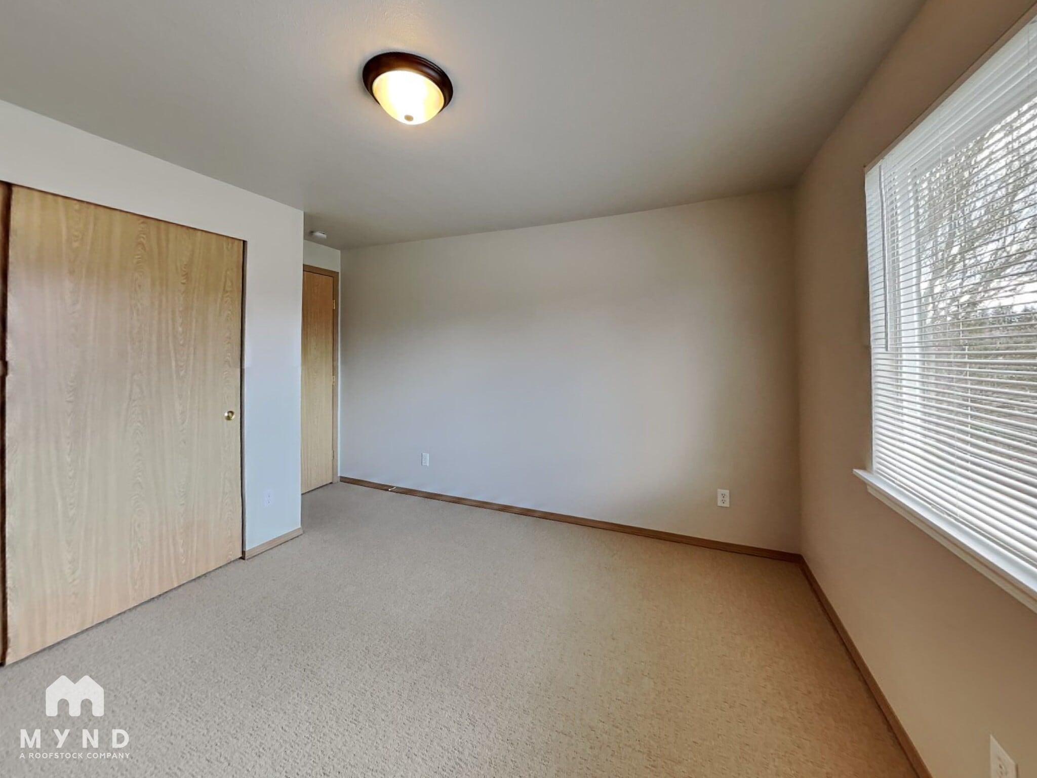 Building Photo - 16504 129th Ave Ct E
