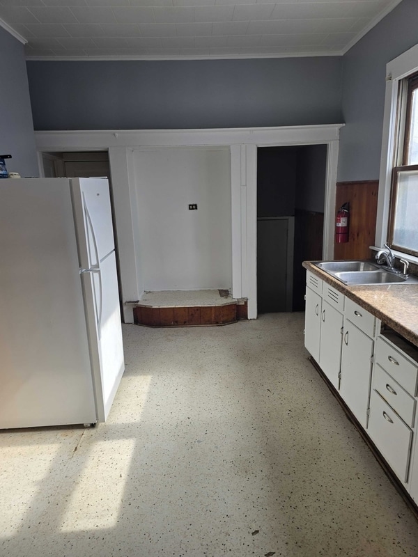 Building Photo - 437 1st Ave