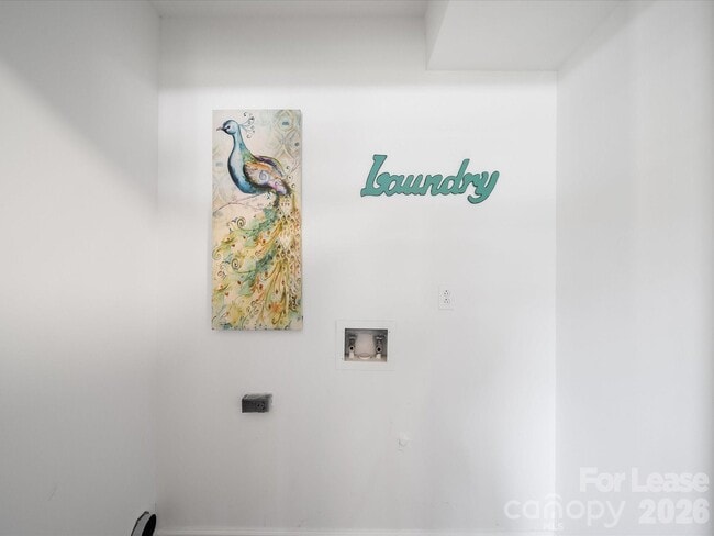 Building Photo - 2213 Milton Rd