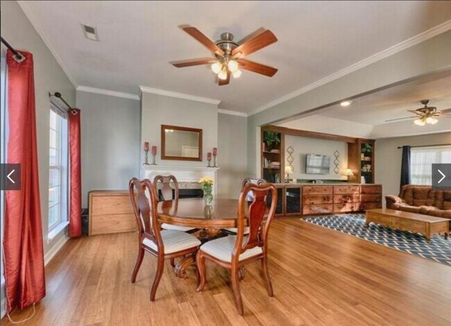 Building Photo - Beautiful 5-Bedroom Home in Huntersville w...