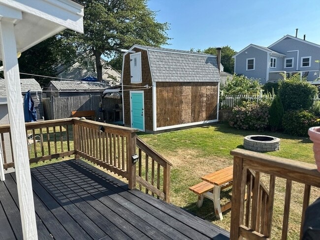 Building Photo - 12 Waterman St