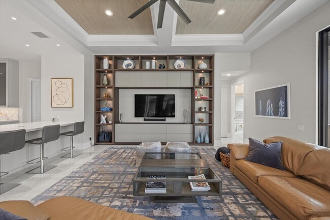 Building Photo - 7474 NE Bay Cove Ct