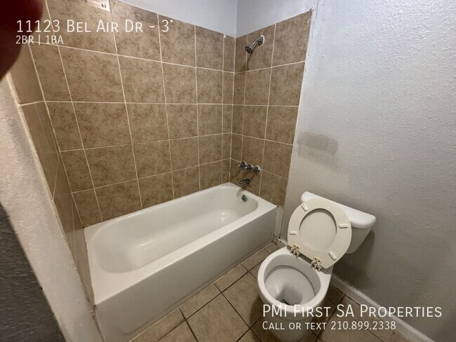 Building Photo - 11123 Belair Dr