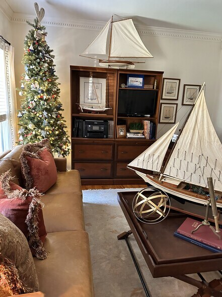 Living Room - 927 blue crab way