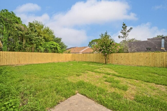 Building Photo - 1219 Gentle Bend Dr