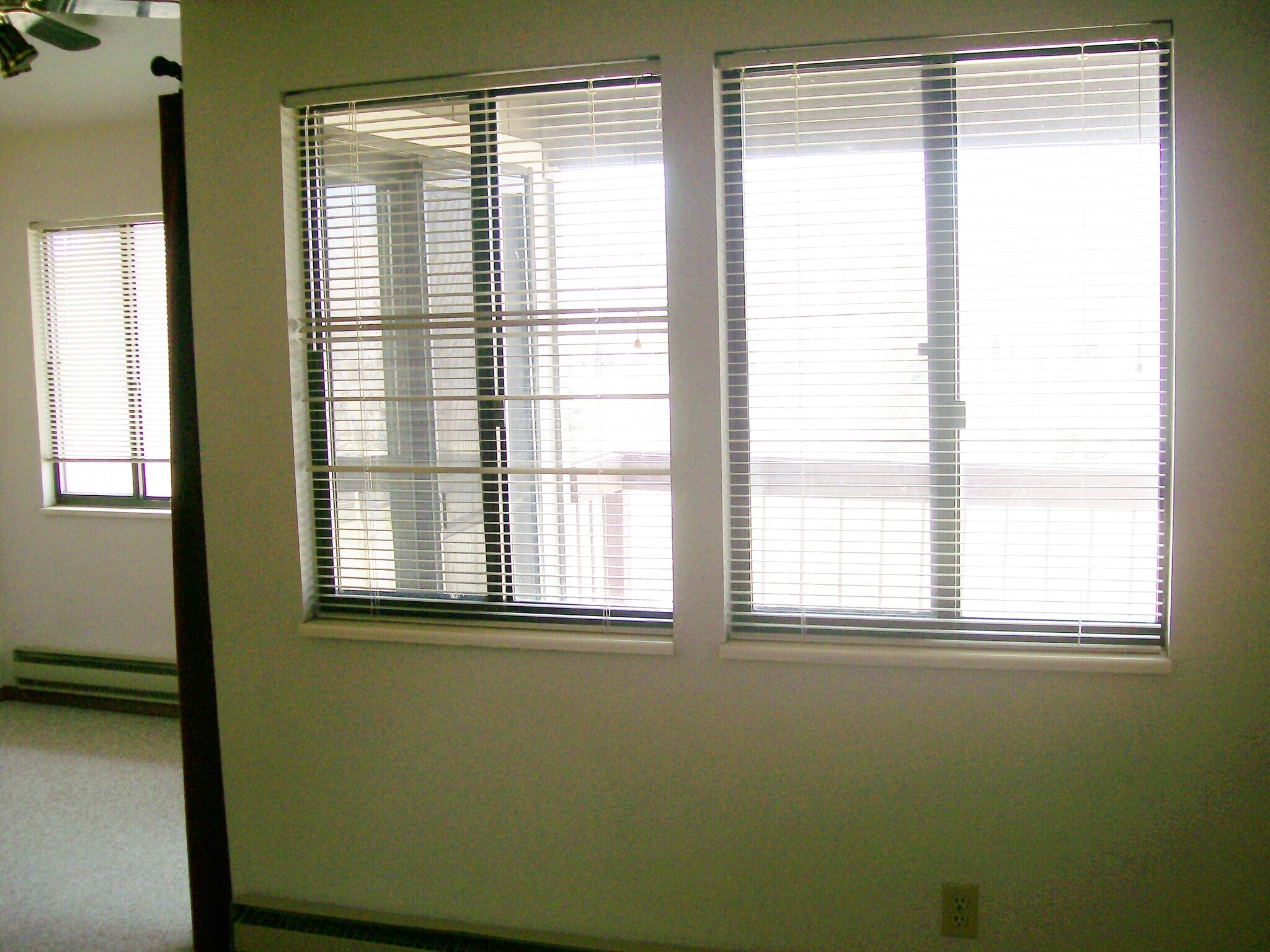 Building Photo - 4501 Boardwalk Dr