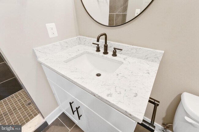 Building Photo - 3129 Fait Ave