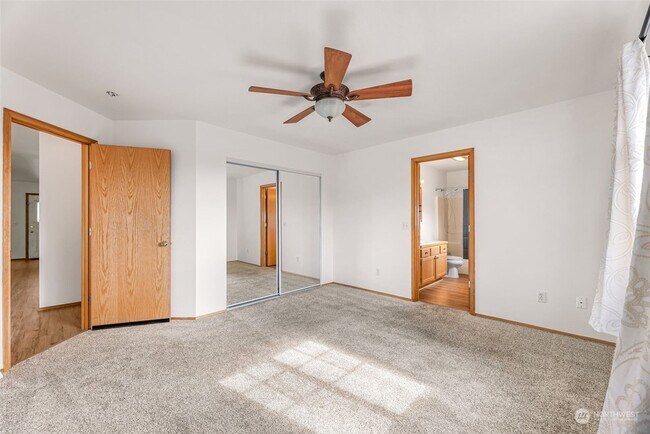 Building Photo - Beautiful 4 Bedroom Home in Ferndale!